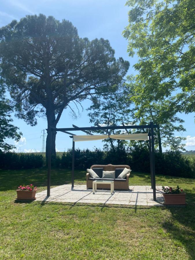 Podere I Sorbi, Spacious Tuscan Villa, Lajatico, Nr Pisa Molino Mazzetti Bagian luar foto
